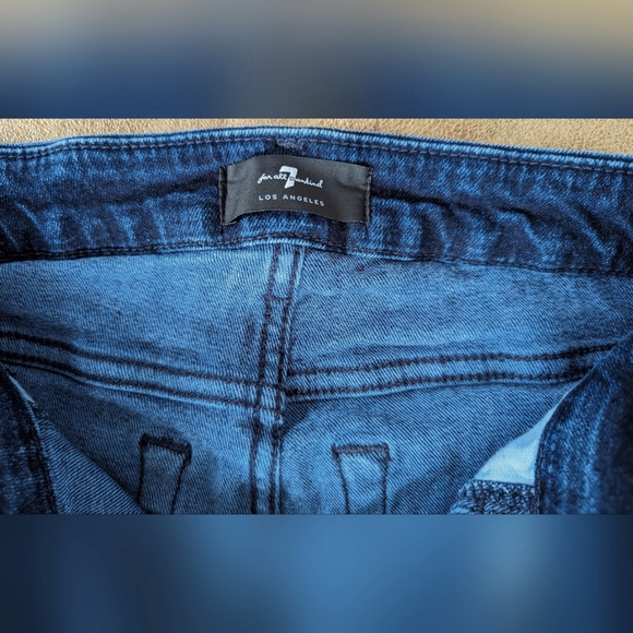 7 For All Mankind Kimmie Straight Leg Jeans! Size 24! - Picture 4 of 7
